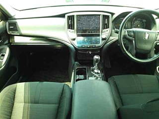 TOYOTA CROWN 2013