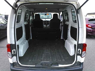 NISSAN NV200 2013