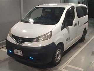 NISSAN NV200 2013