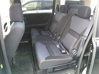 NISSAN SERENA 2009