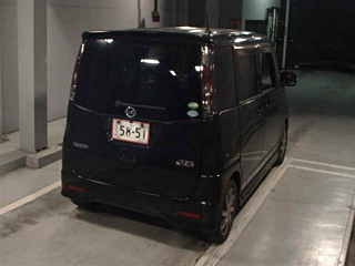 NISSAN ROOX 2013