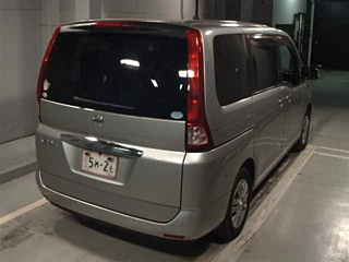NISSAN SERENA 2008