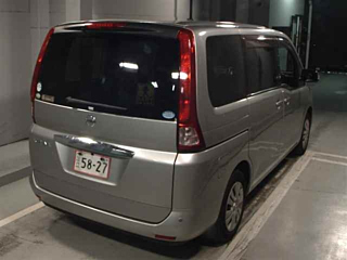 NISSAN SERENA 2009