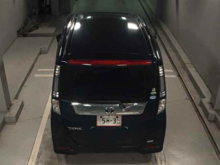 TOYOTA TANK 2018