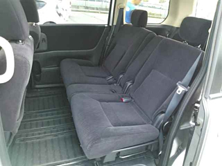 NISSAN SERENA 2009