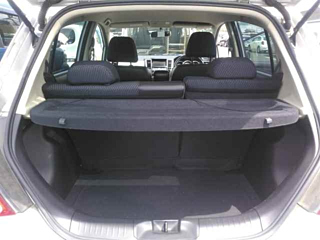 NISSAN TIIDA 2010