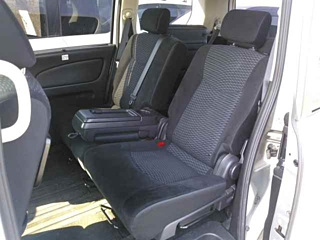 NISSAN SERENA 2012