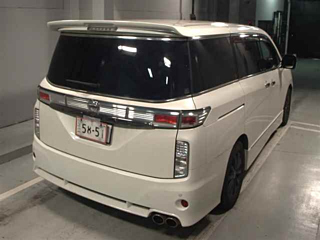 NISSAN ELGRAND 2010