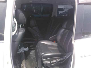NISSAN ELGRAND 2010