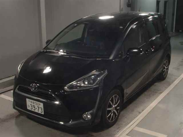 TOYOTA SIENTA 2017