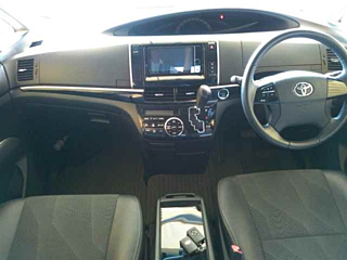 TOYOTA ESTIMA 2014