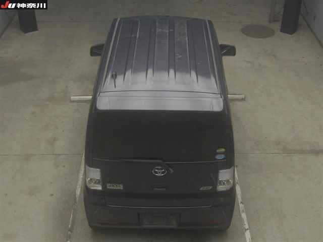 TOYOTA PIXIS SPACE 2012