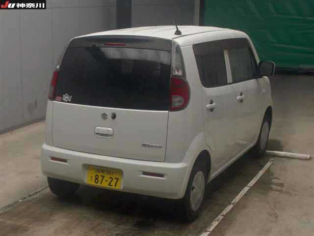 SUZUKI MRWAGON 2011
