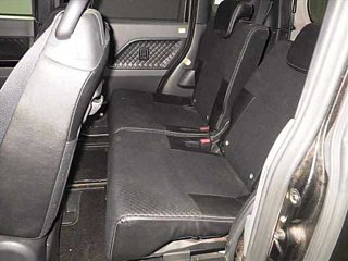 DAIHATSU TANTO 2019