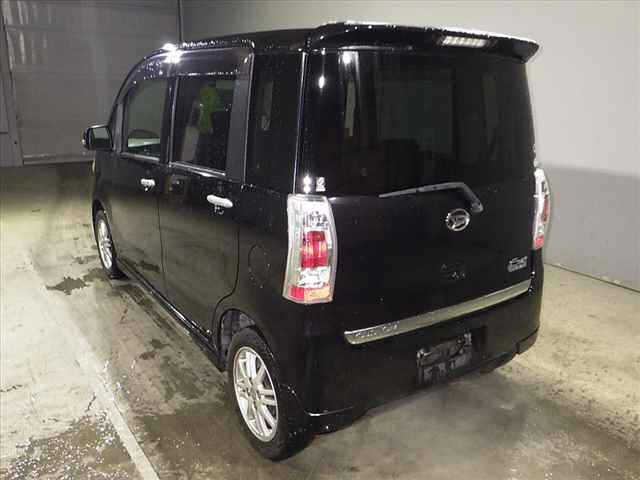 DAIHATSU TANTO EXE 2010