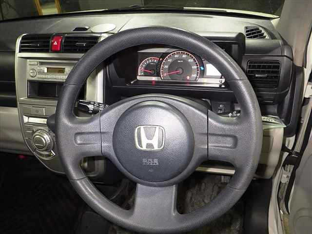 HONDA ZEST 2009
