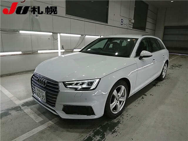 AUDI A4 2018