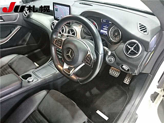 MERCEDES BENZ CLA CLASS 2015