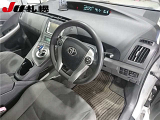 TOYOTA PRIUS 2010