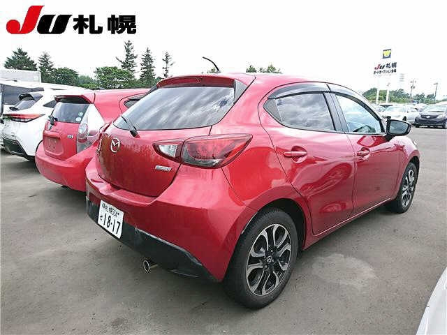 MAZDA DEMIO 2015