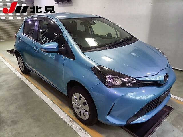 TOYOTA VITZ 2016