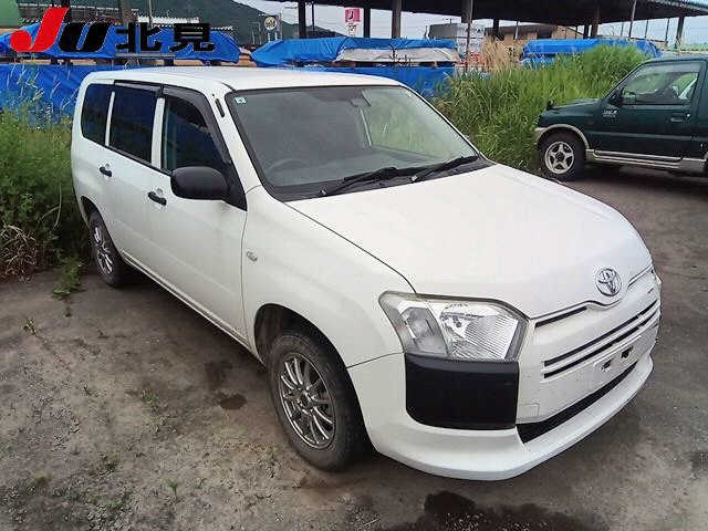TOYOTA PROBOX 2017
