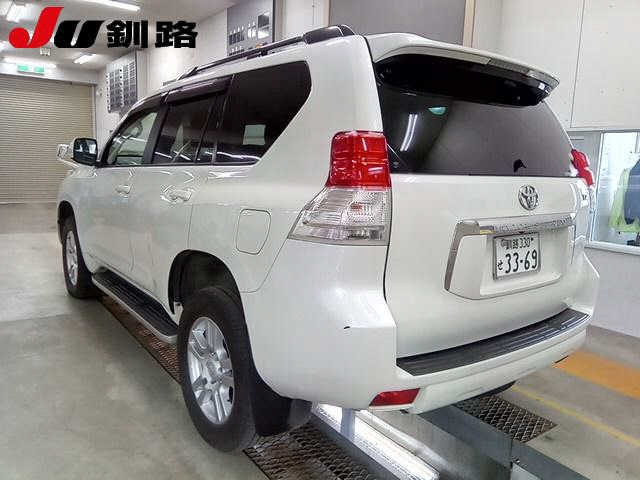 TOYOTA LAND CRUISER PRADO 2012