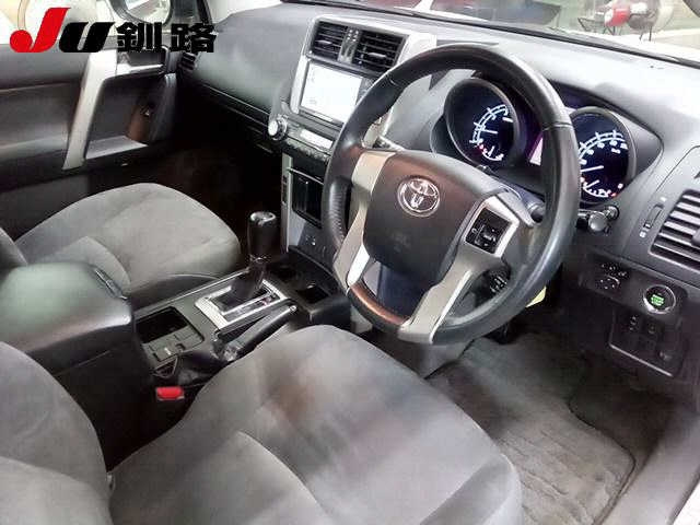 TOYOTA LAND CRUISER PRADO 2012