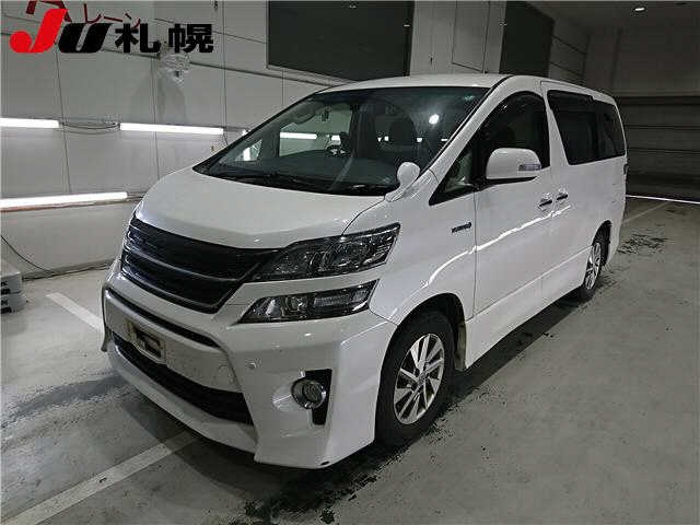 TOYOTA VELLFIRE 2013