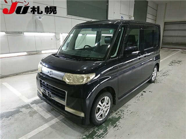 DAIHATSU TANTO 2010