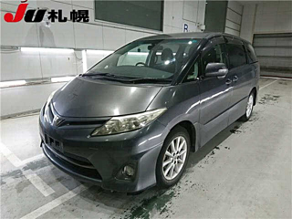 TOYOTA ESTIMA 2010