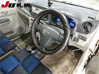 DAIHATSU MIRA E S 2012