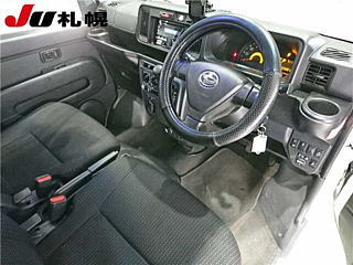 DAIHATSU HIJET VAN 2017