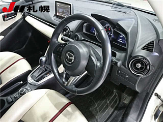 MAZDA DEMIO 2014