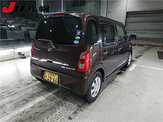 DAIHATSU MIRA 2010