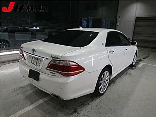 TOYOTA CROWN 2011