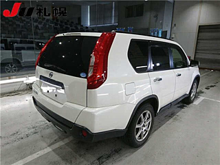 NISSAN X-TRAIL 2013