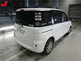 TOYOTA SIENTA 2008