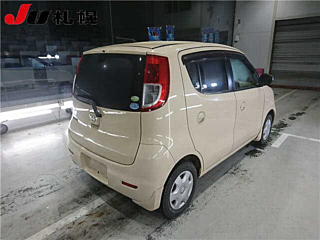 NISSAN MOCO 2010