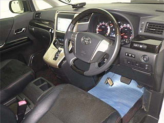 TOYOTA VELLFIRE 2014