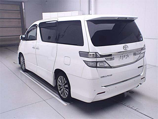 TOYOTA VELLFIRE 2014