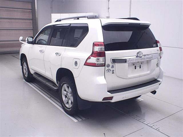 TOYOTA LAND CRUISER PRADO 2014