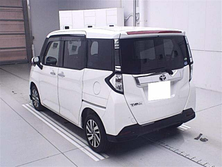 TOYOTA TANK 2017