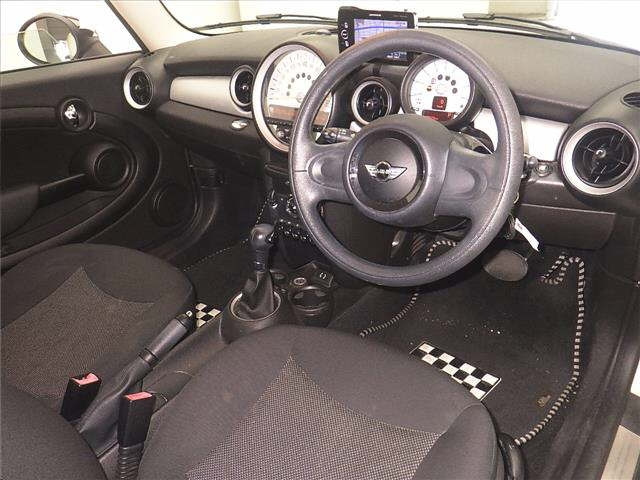 BMW MINI 2012