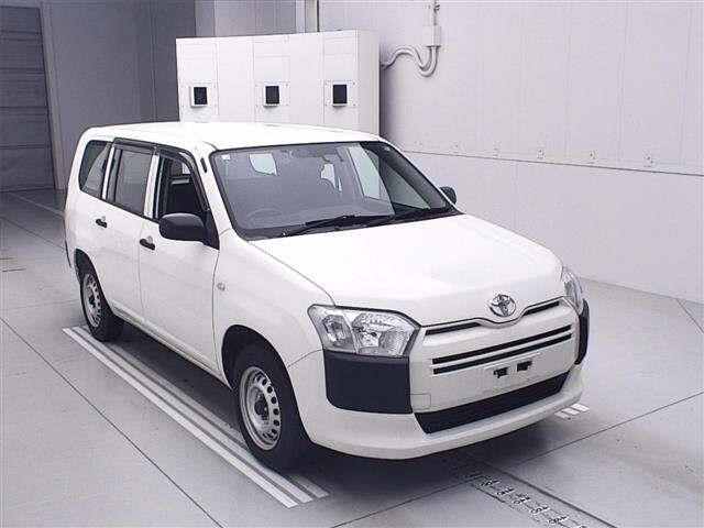 TOYOTA SUCCEED 2019
