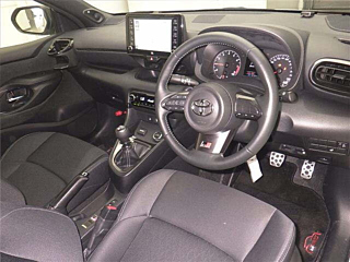 TOYOTA YARIS 2021