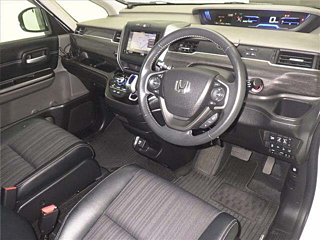 HONDA FREED 2016