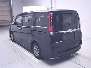 TOYOTA ESQUIRE 2016