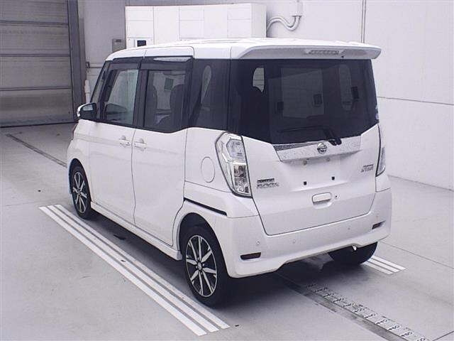 NISSAN DAYZ ROOX 2019