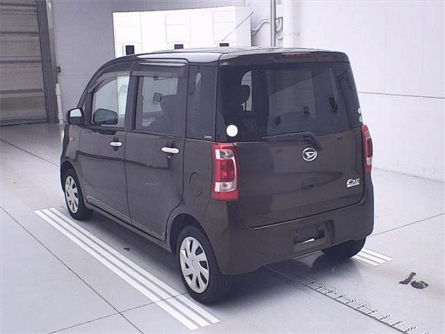 DAIHATSU TANTO EXE 2010